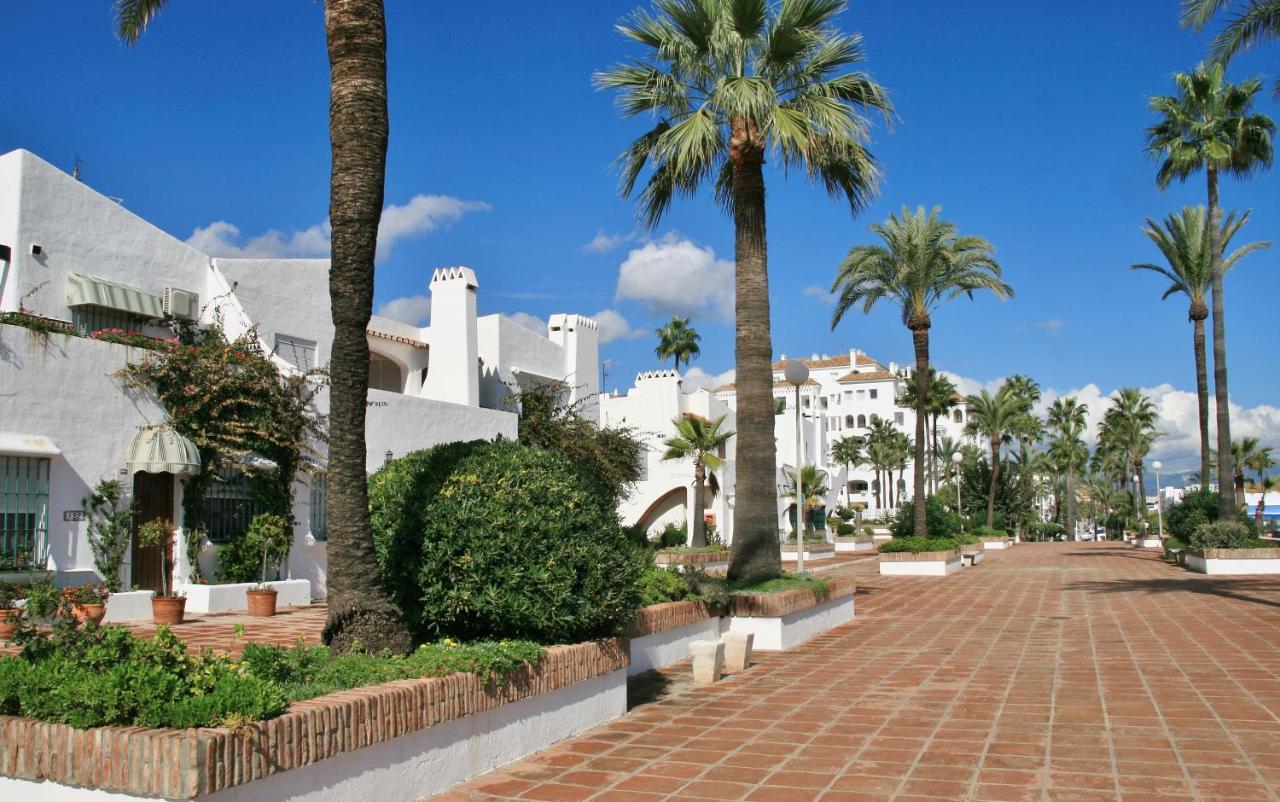 Costa Del Sol, Puerto De La Duquesa Apartment Castillo de Sabinillas Exterior photo